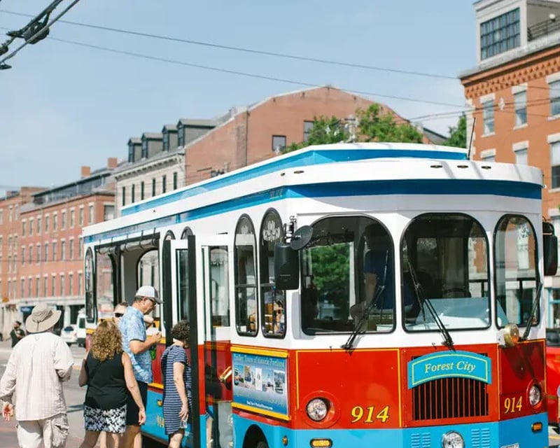 Portland Happy Hour Trolley Tour