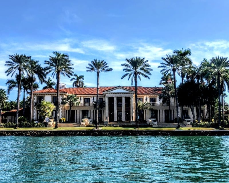 Private Canal Boat Tour in Fort Lauderdale