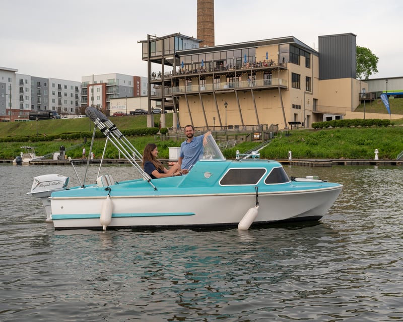Richmond Retro Electric Boat Rental