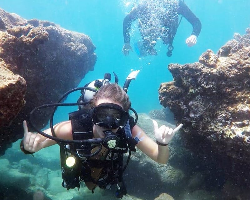 Beginner Guided Scuba Diving Tour in Waikiki