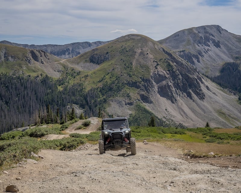Full-Day UTV Rental Over Pitkin Mountain Passes