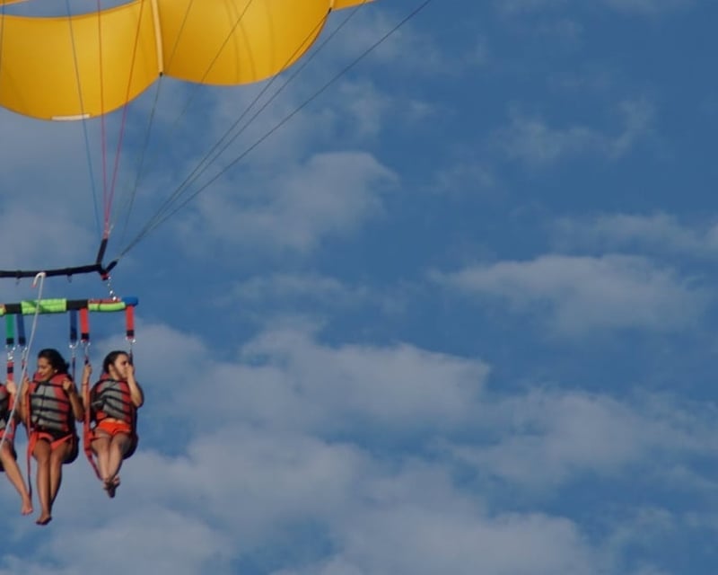 Parasail on a 1.5-Hour Private Charter in Newport