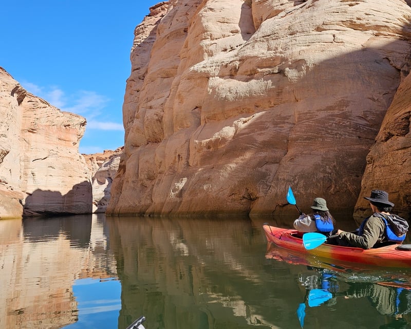Antelope Canyon Guided Kayak & Hike
