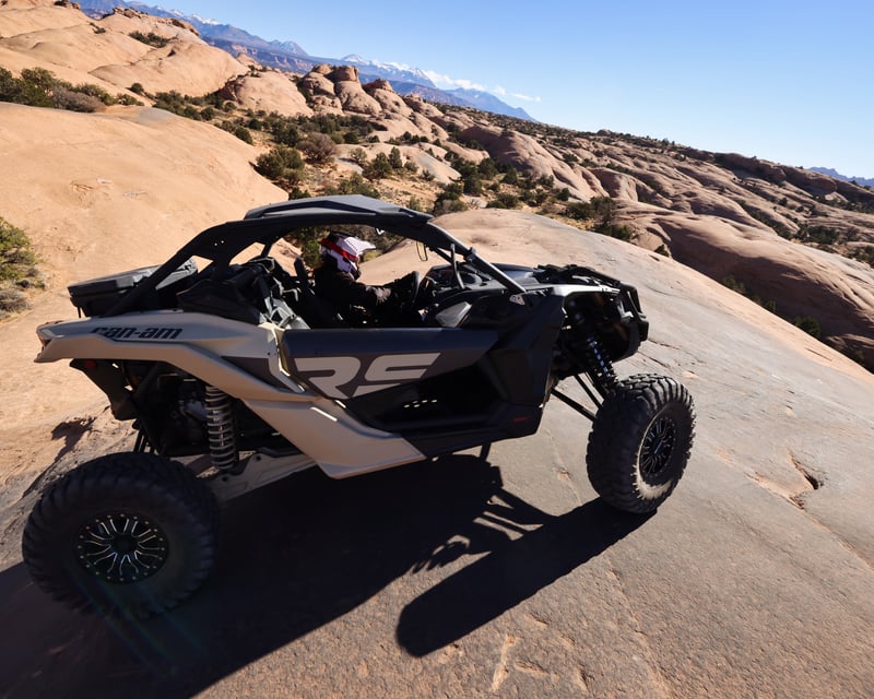 Sunset Hell's Revenge Can-Am UTV Tour in Moab