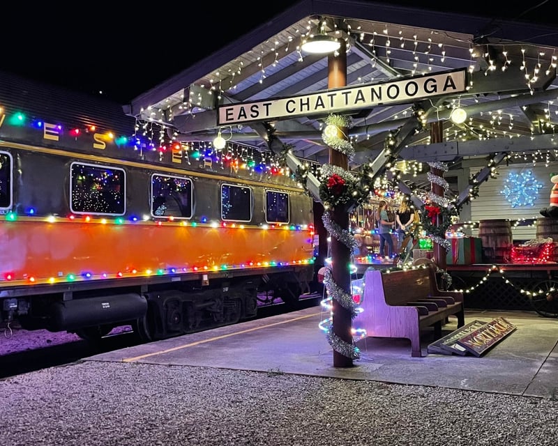 After-Christmas Holiday Lights Train Ride in Chattanooga