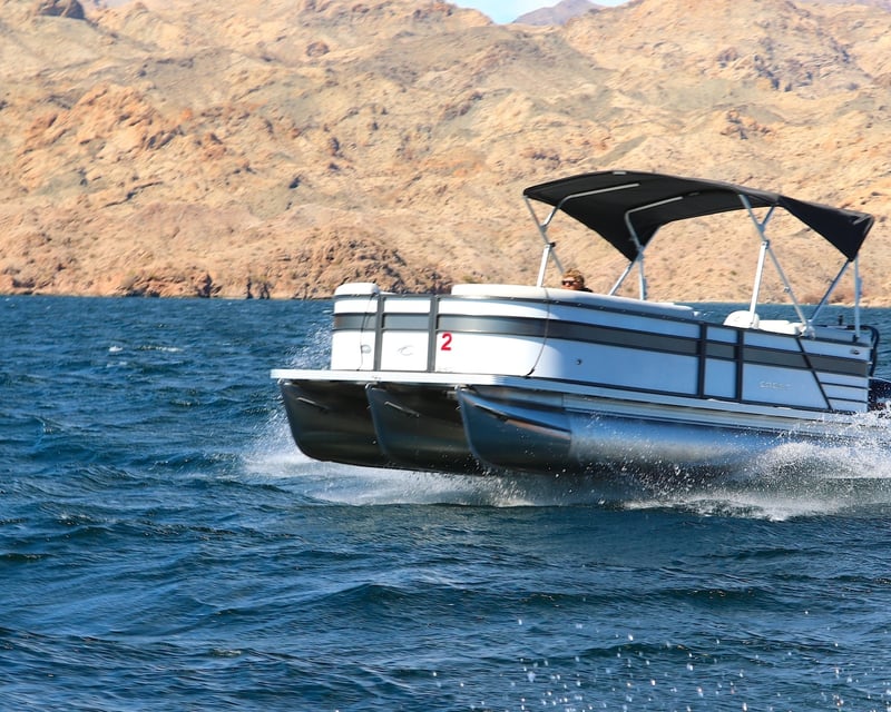 Lake Mohave 22' Pontoon Boat Rental