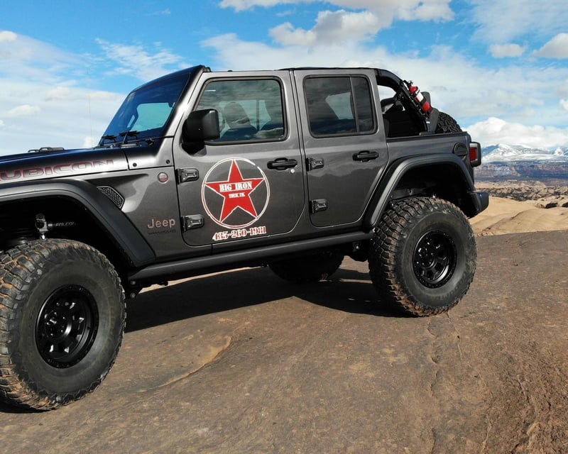 Guided Scenic Tour of Moab's Wild West Landscapes