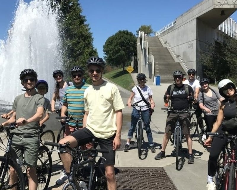3-Hour Seattle Bike Tour Through Olympic Sculpture Park