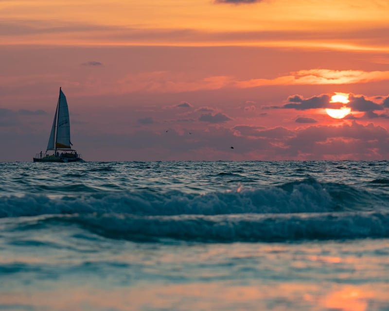 Sunset Dolphin Cruise in Panama City Beach