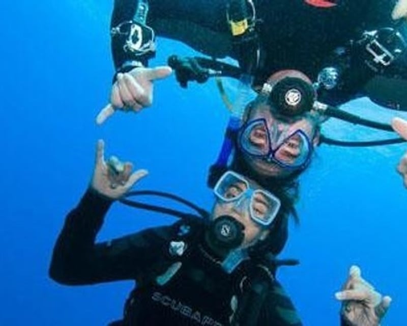 PADI Scuba Diver Certification in Honolulu