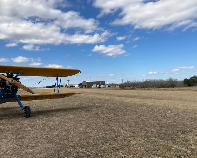 Vintage Aircraft Flight in Kingsbury