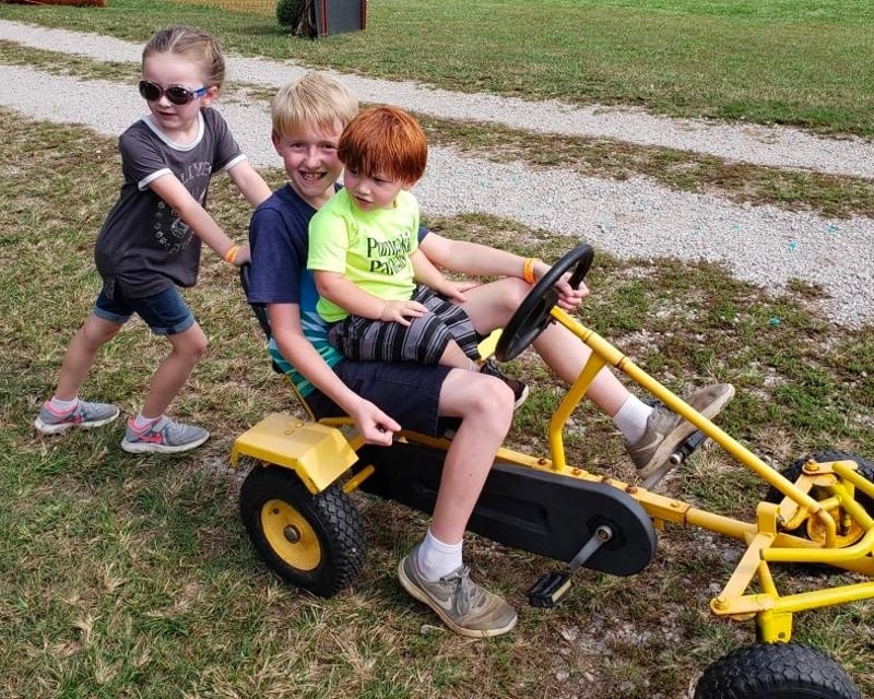 Farm Birthday Party With Private Hayride in Columbia, TN