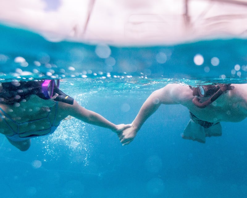 Triple-Deck Yacht Snorkel Cruise in Waikiki
