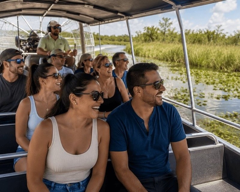 Everglades Airboat Tour With Alligator Show
