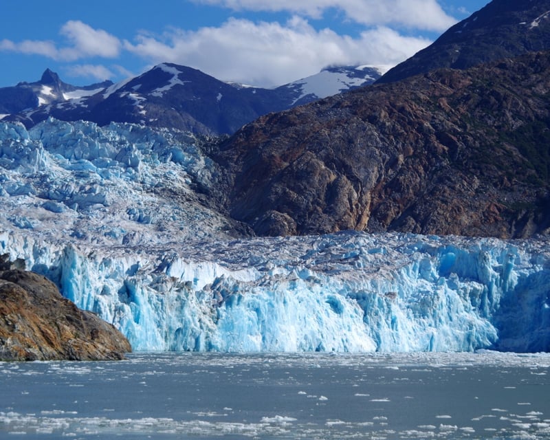 Glacier Cruise Through Juneau's Endicott Arm