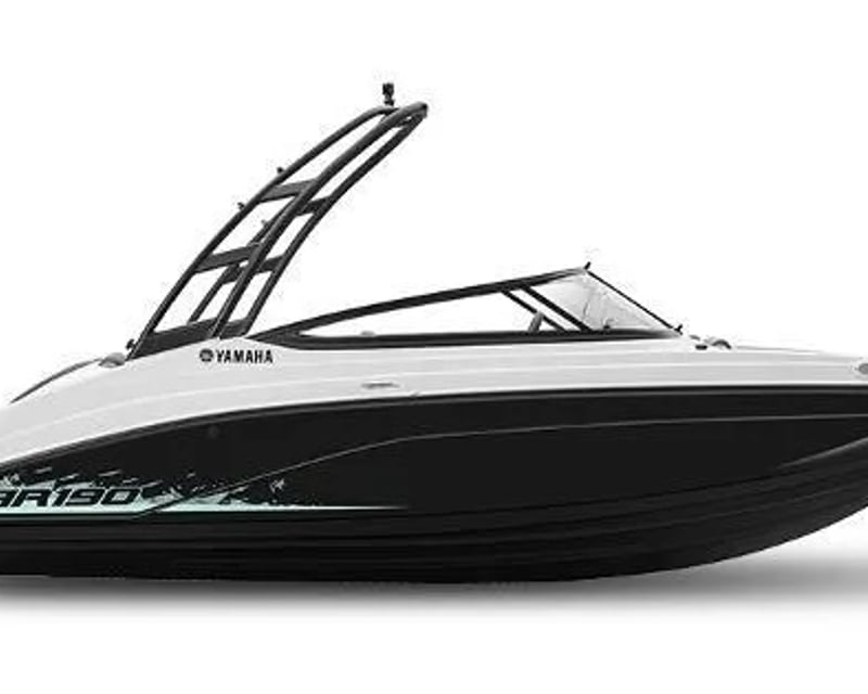 Private Sport Boat Rental with Wakeboard Tower in Little Elm