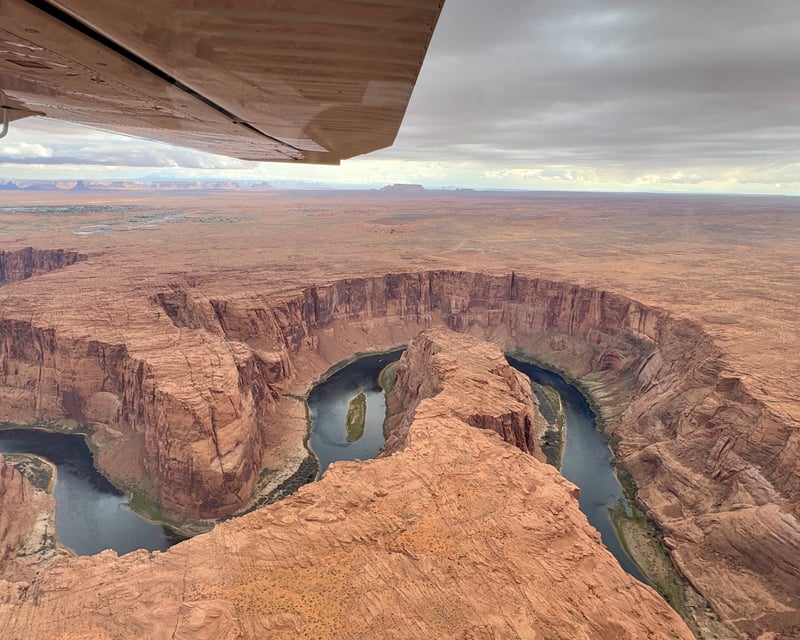 Lake Powell Scenic Flight Over Horseshoe Bend