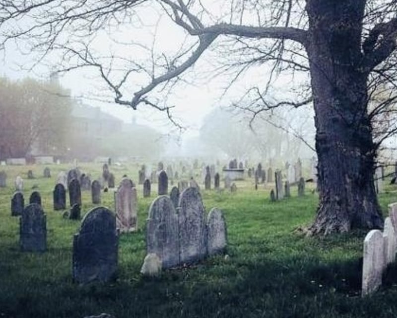 Salem 90-Minute Walking Ghost Tour