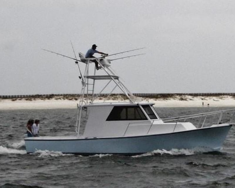 Private 38' Fishing Charter in Orange Beach