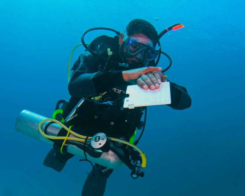 Peak Performance Buoyancy Scuba Specialty in Monterey