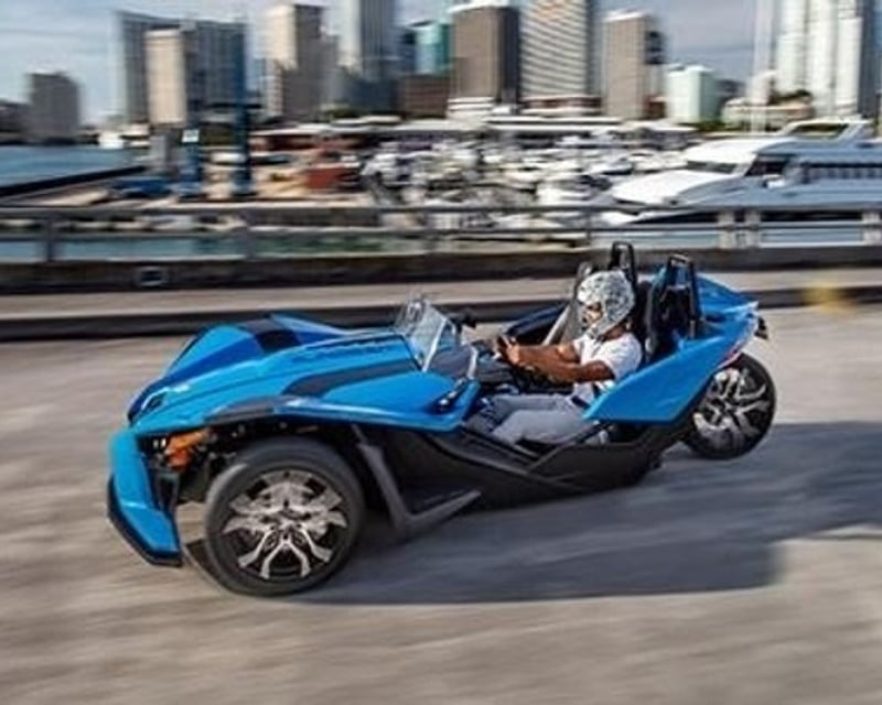 Half-Day Polaris Slingshot Rental in Daytona Beach