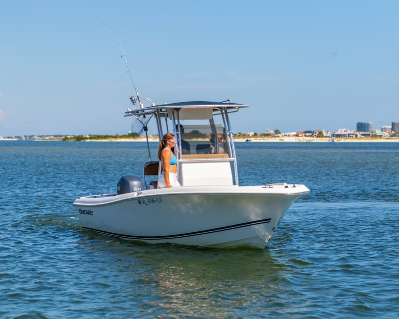 21' 150 HP Boat Rental in Orange Beach