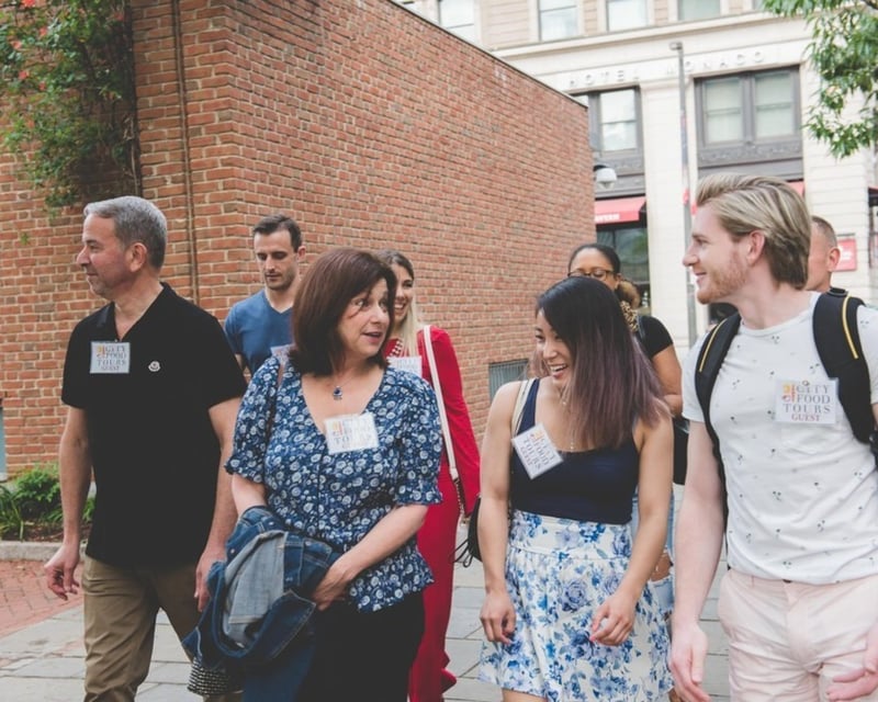 East Passyunk Avenue Food Tour in South Philadelphia