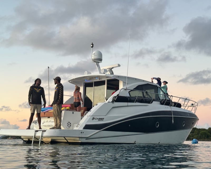 Sunset Island Hopping Yacht Charter in St. Thomas