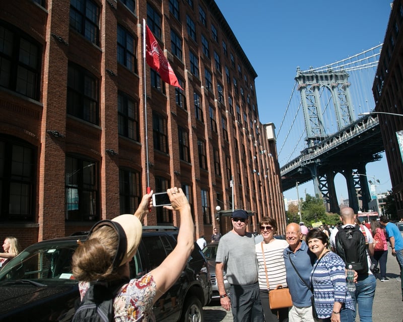 2.5-Hour Brooklyn Bridge & DUMBO Guided Walking Tour