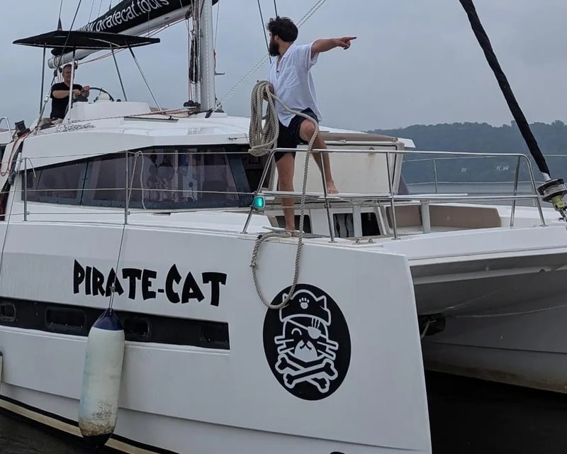 Private Hudson River Boat Tour from Dobbs Ferry