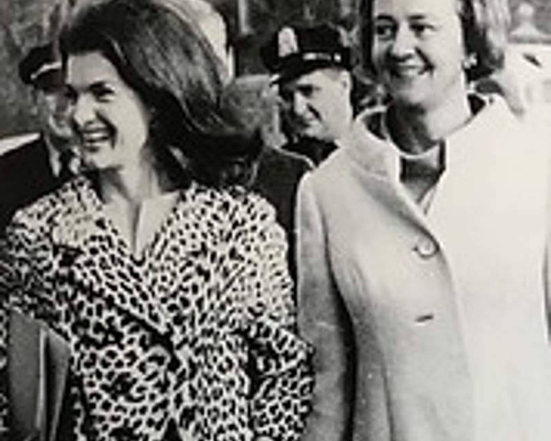 Explore Socialites & Spies Walking Tour in Georgetown