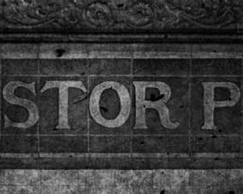 East Village Ghost Tour with a Bartender Guide in NYC