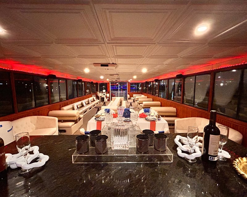 Private Potomac River Charter