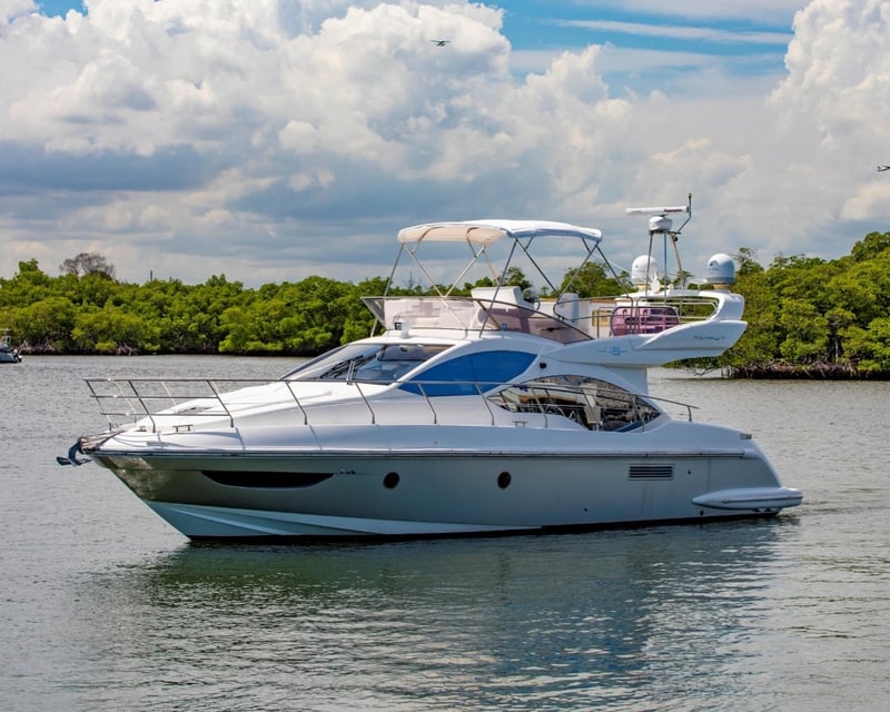 Miami Beach 45' Yacht Charter