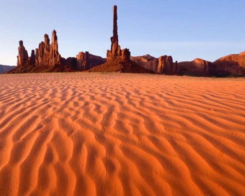 Monument Valley Backcountry Guided Tour