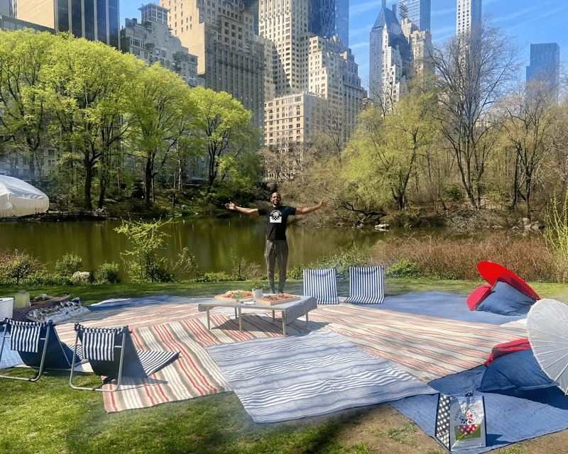 Host a Corporate Picnic Experience in New York City