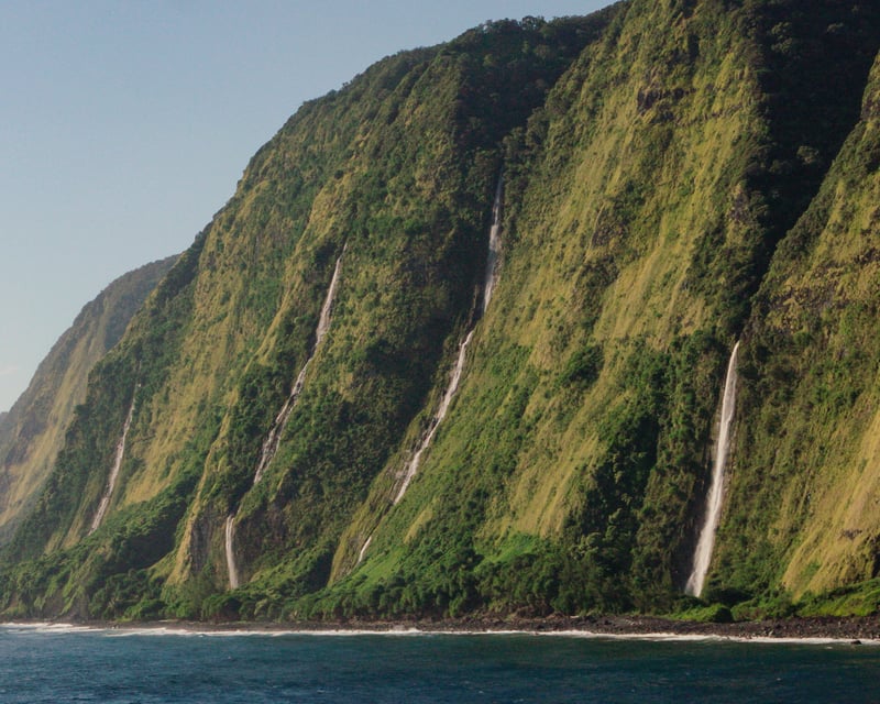 Kohala Coast Helicopter Tour Over Waipi'o Valley