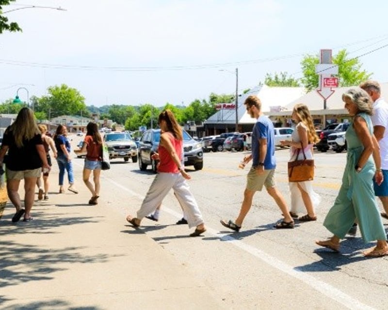 Bagnell Dam Strip Walking Food Tour at Lake of the Ozarks