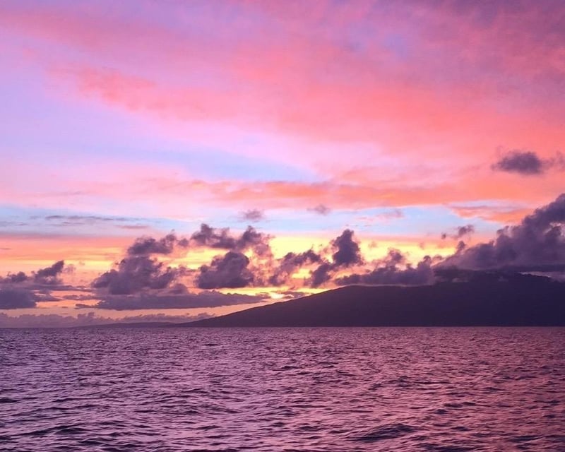 Sunset Cocktail Cruise From Ka'anapali Beach, Maui