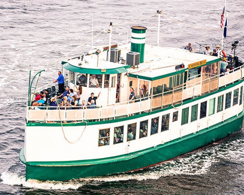 Charleston Harbor Cruise, Carriage Ride & Boone Hall
