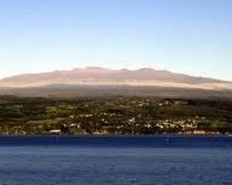 Custom Private Boat Charter in Hilo