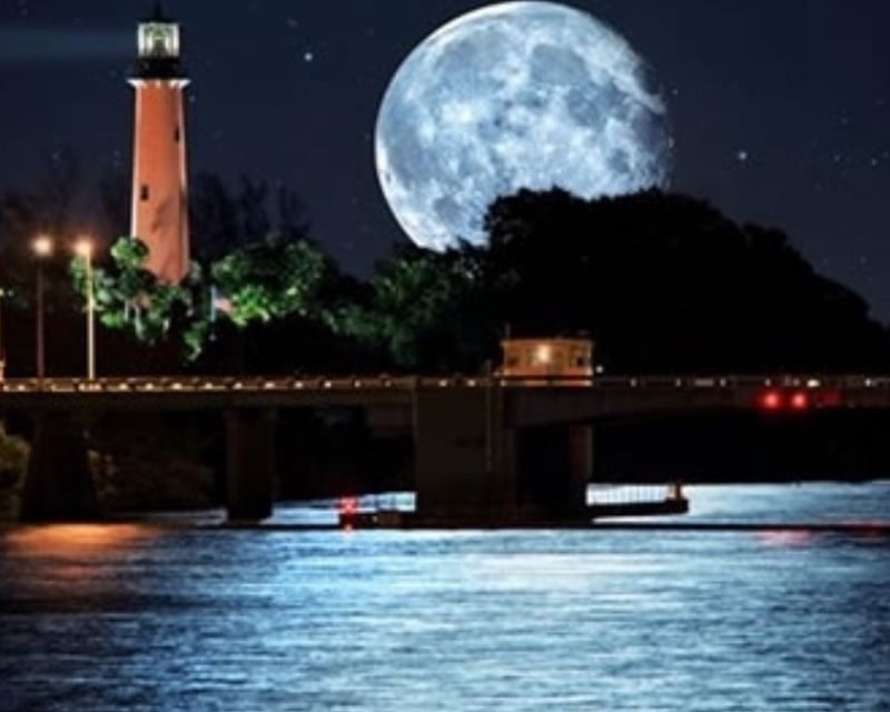 Full Moon Evening Cruise in Jupiter, Florida