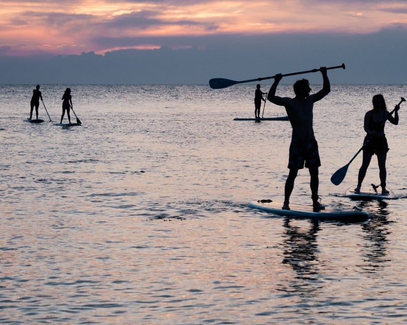 Sunset Lake Paddleboard Rental