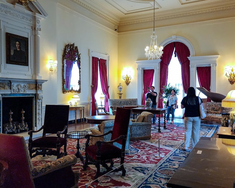 Nashville Historic Mansion & Winery Tour