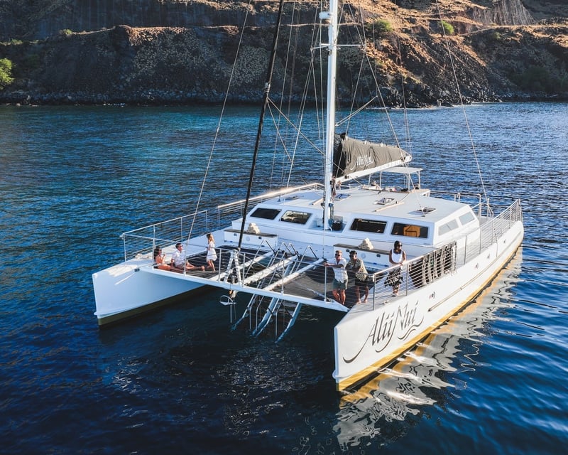 Molokini Afternoon Mai Tai Snorkel Cruise