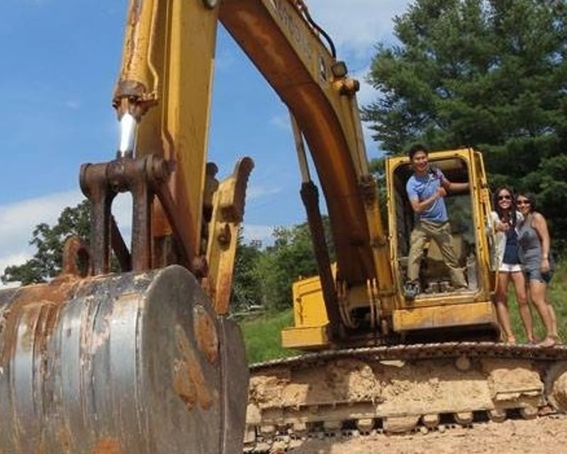 Tank Drive & Excavator Combo in Morganton, GA