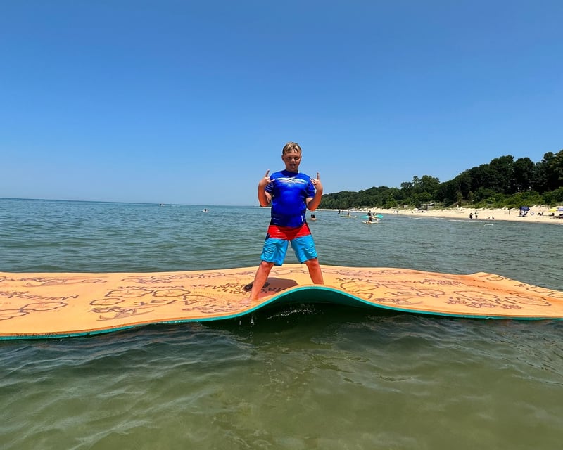 Union Pier 20' Floating Mat Rental