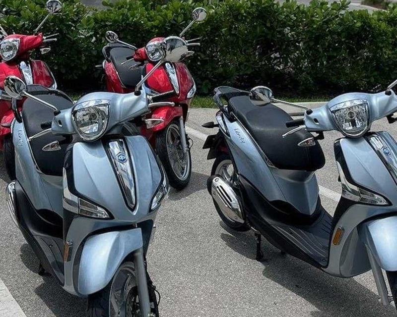 Vespa Liberty 50cc Scooter Rental in Fort Myers Beach