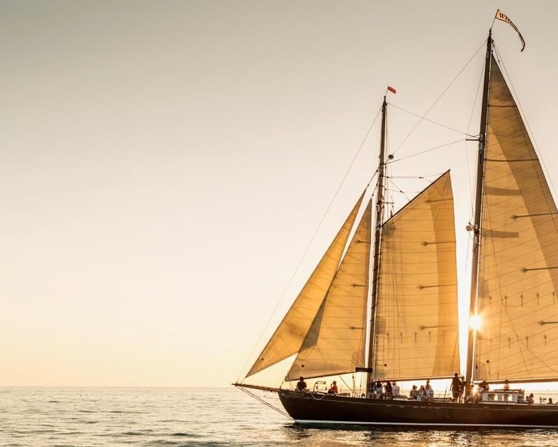 Salem 2-Hour Classic Yacht Sail