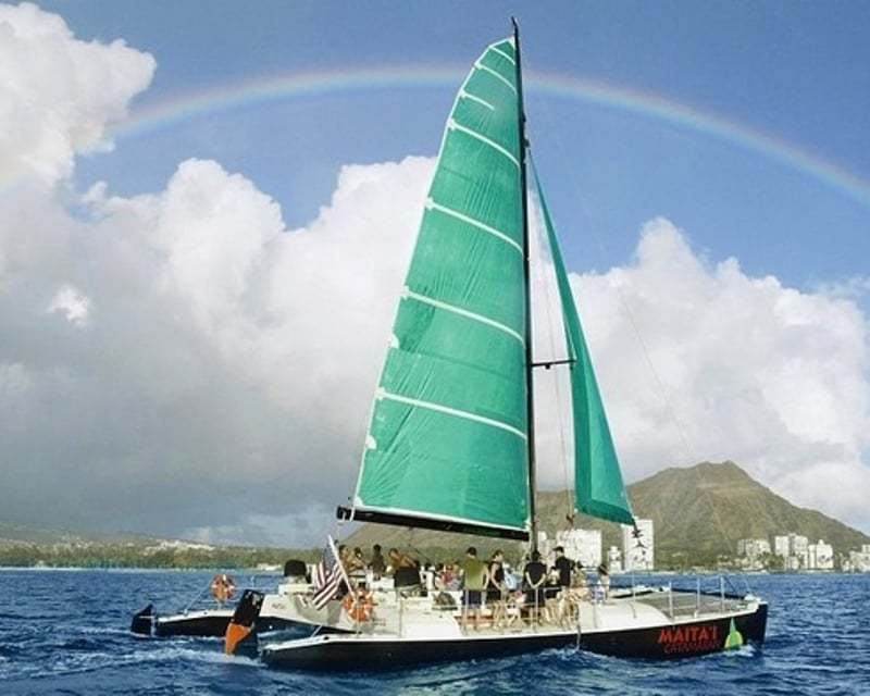 90-Minute Waikiki Sailing Cruise